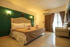 Phòng Đôi Cao Cấp (Superior Double Room)