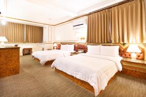 Phòng Gia Đình Loại Sang (Deluxe Family Room)
