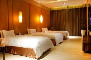 Triple Room(Check-in after 20:00, no garage)