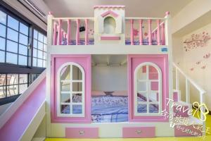 Phòng 4 Người Có Ban Công (Quadruple Room with Balcony)