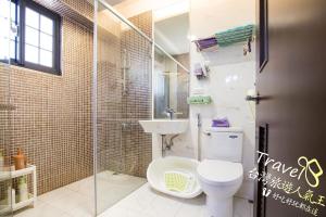 Phòng Tiêu Chuẩn Giường Đôi Lớn (Standard Queen Room)