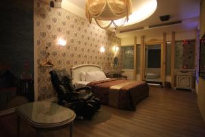 Phòng Đôi Cao Cấp (Superior Double Room)