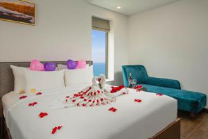 Santa Suite Ocean View with Balcony