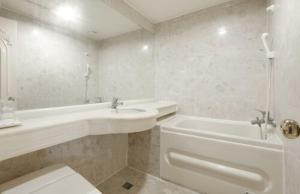 Phòng tiết kiệm giường đôi (Economy Double Room)