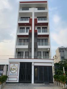 Phòng Tiêu Chuẩn Giường Lớn (Standard King Room)