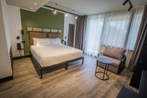 Comfort Triple Room room in MOVIE MOVIE HOTEL