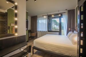 Double or Twin Room with Balcony room in MOVIE MOVIE HOTEL
