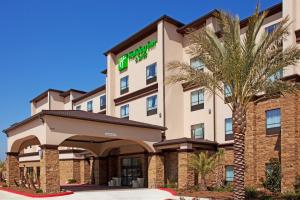 Holiday Inn Hotel & Suites Lake Charles South, an IHG Hotel in Beaumont