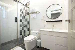 Phòng Tiêu Chuẩn 2 Giường Đơn (Standard Twin Room)