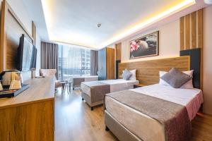 Classic Triple Room room in RUSH HOTEL İSTANBUL