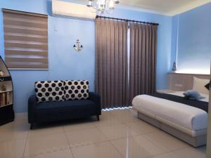 Phòng Gia Đình Có Ban Công (Family Room with Balcony)