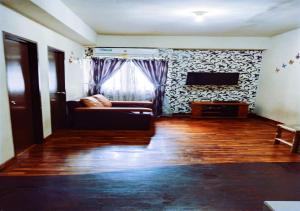 Căn Hộ 2 Phòng Ngủ (Two-Bedroom Apartment)