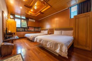 Phòng Tiêu chuẩn 4 người (Standard Quadruple Room)