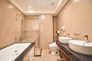 Phòng Superior 4 Người (Superior Quadruple Room)