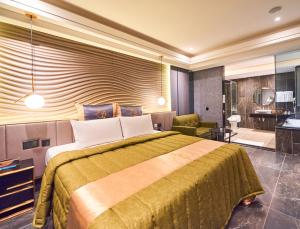 Phòng Tiêu Chuẩn Giường Đôi (Standard Double Room)