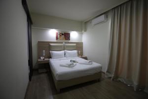 Double or Twin Room with Private Bathroom room in Elikon