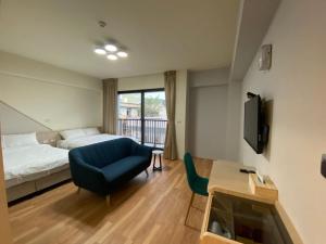 Phòng 4 Người Có Phòng Tắm (Quadruple Room with Bathroom)