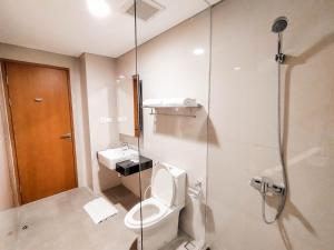 Phòng Hai Giường Đơn Loại Sang (Deluxe Twin Room)