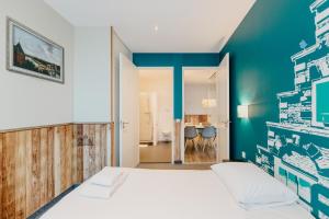 Three-Bedroom Apartment room in Amsterdam ID Aparthotel