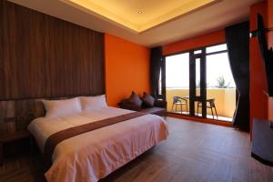 Phòng Deluxe Giường Đôi Với Ban Công và Tầm Nhìn Ra Biển (Deluxe Double Room with Balcony and Sea View)
