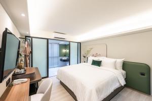 Phòng Cao Cấp Cho Hai Người (Superior Double Room)