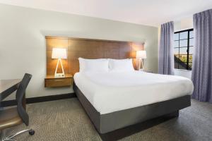 Two-Bedroom Suite room in Staybridge Suites Reno Nevada, an IHG Hotel