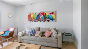 Apartment room in Plum Guide - The Parrot Perch