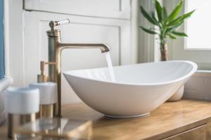 Junior Suite with Balcony room in Moon And Stars Athens