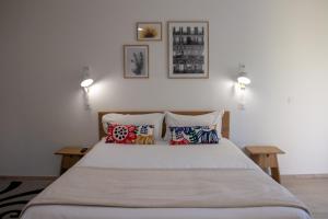 Superior Double Room room in The People Hostel - Paris 12