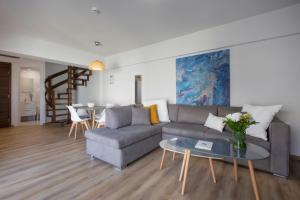 Family Panorama Maisonette room in Athens Panorama Project