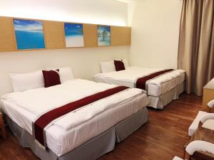 Phòng Cổ Điển Cho 4 Người (Classic Quadruple Room)