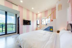 Phòng Deluxe Đôi Nhìn ra Lâu đài (Deluxe Double Room with Castle View)