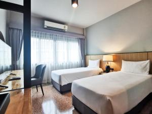 Superior Twin Bed