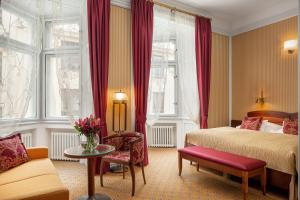 Double or Twin Room with Extra Bed room in Hotel Paris Prague