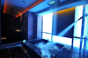 Phòng Elegant Giường Đôi (Elegant Double Room)