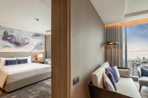 Executive Suite room in Carlton Hotel Bangkok Sukhumvit - SHA Extra Plus