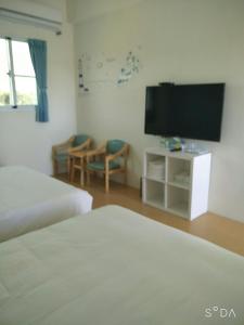 Phòng Tiêu Chuẩn 4 Người (Standard Quadruple Room)