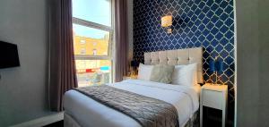 Double Room room in The Gate Hotel