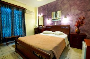 Double Room room in Pergamos Hotel