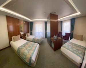 Standard Triple Room room in Hurry Inn Merter Istanbul Hotel
