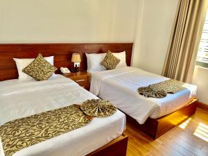 Phòng 2 Giường Đơn Nhìn Ra Thành Phố (Twin Room with City View)