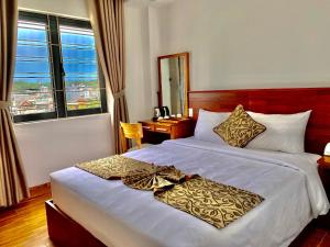 Phòng Tiêu Chuẩn Giường Đôi (Standard Double Room)
