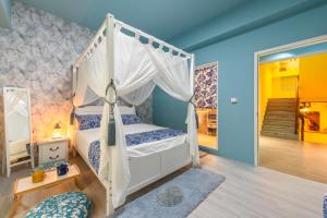 Phòng Đôi Hướng Núi (Double Room with Mountain View)