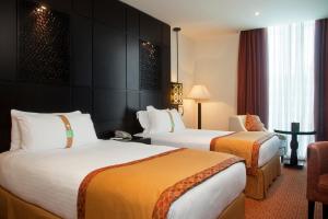 Deluxe Twin Room - Non-Smoking room in Holiday Inn Dubai Al Barsha