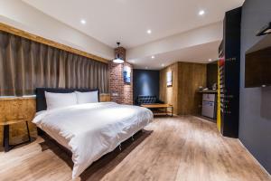 Phòng Đôi Loại Sang (Deluxe Double Room)