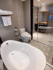 Phòng Đôi Phổ Thông (Economy Double Room)