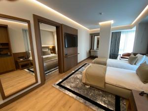 Family Room with Shared Bathroom room in Vital Hotel Fulya