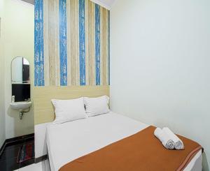 Phòng Giường Đôi Có Phòng Tắm Riêng (Double Room with Private Bathroom)