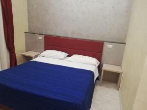 Double Room with Private Bathroom room in Guest Planet