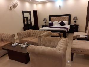 Superior Double Room room in Hotel Noor Plaza